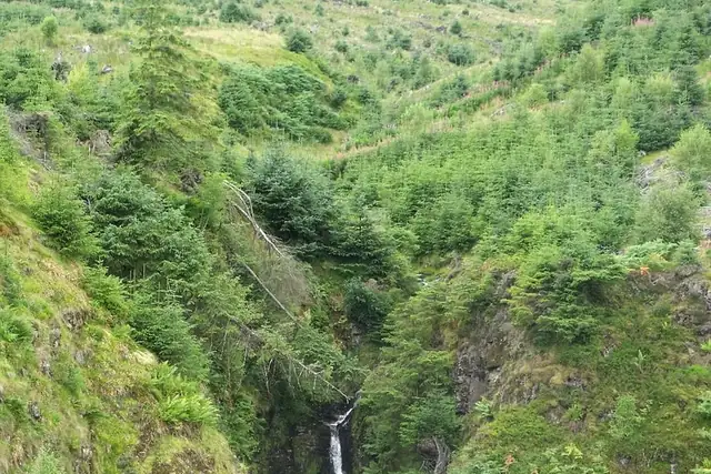 Peggies's Spout – Wasserfall, 18 km von Glasgow