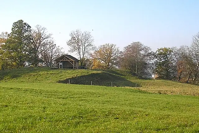 Burgstall Dasing – Ruine, 6 km von Friedberg