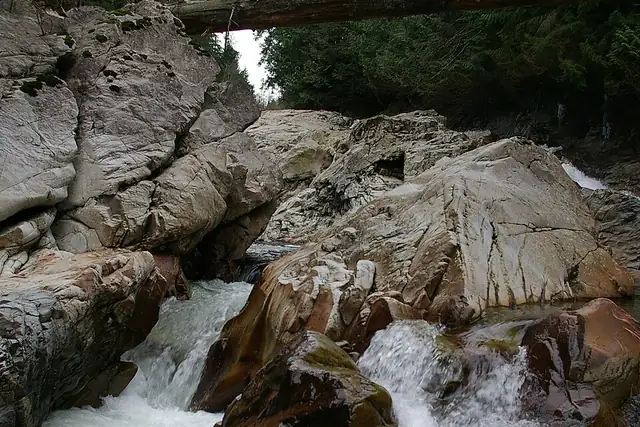 Weeks Falls – Wasserfall