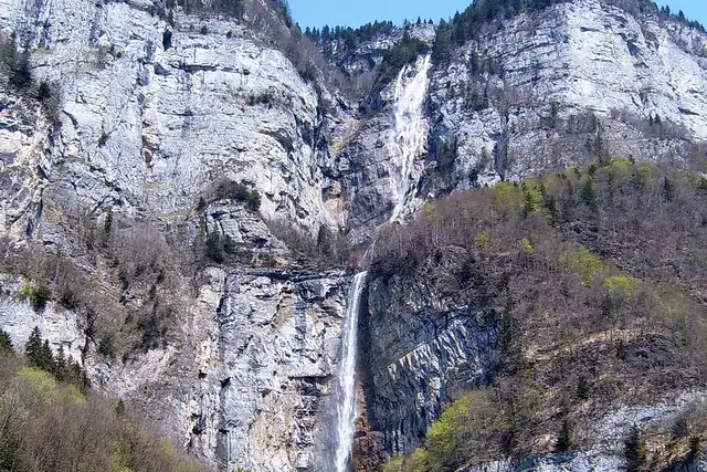 Seerenbachfälle – Waterfall, 27 km from Jona