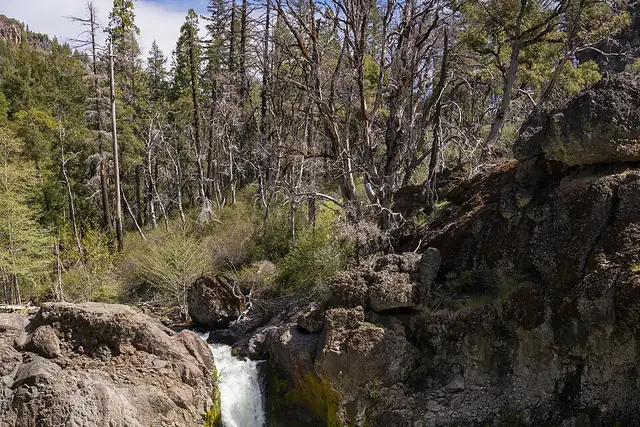 Deer Creek Falls – Waterfall