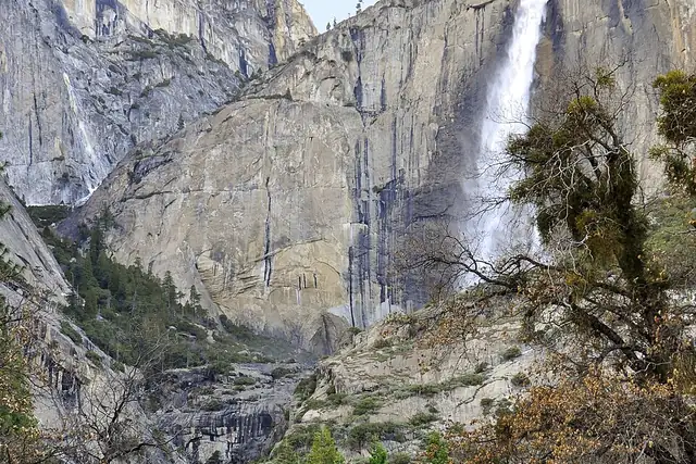 Middle Cascades – Waterfall