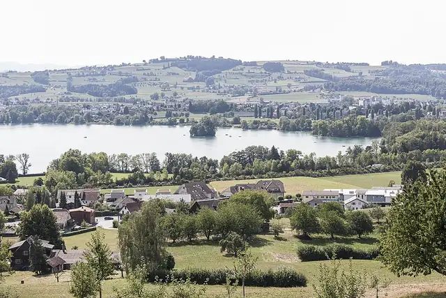 Ruine Schenkon – Ruine, 14 km von Emmen