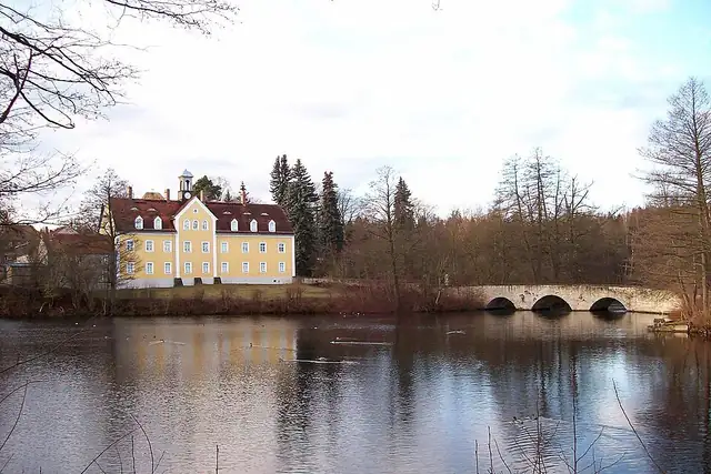 Jagdschloss Grillenburg – Burg oder Schloss, 20 km von Dresden