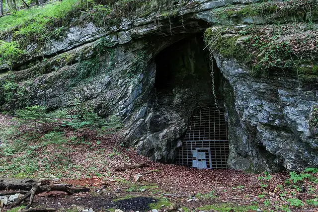 Kleine Badlhöhle – Höhle, 19 km von Graz
