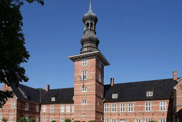 Schloss vor Husum – Castle, near Husum