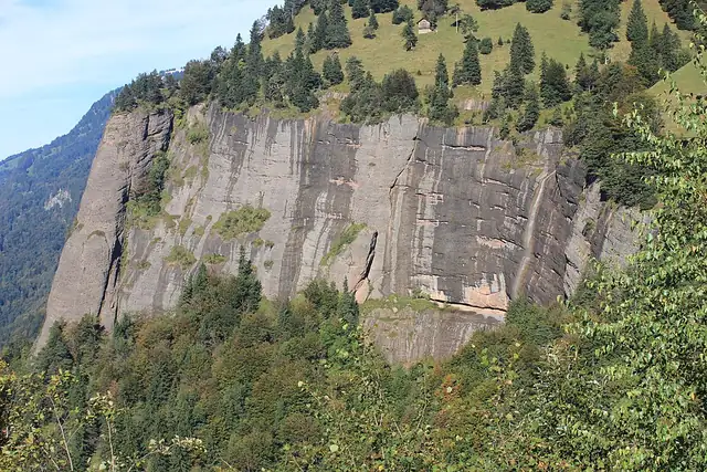 Steigelfadbalmhöhle – Cave, 12 km from Schwyz