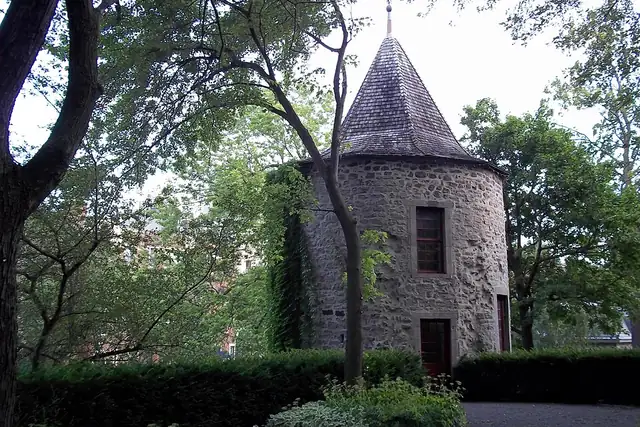 Fort La Montagne – Fort, near Montreal