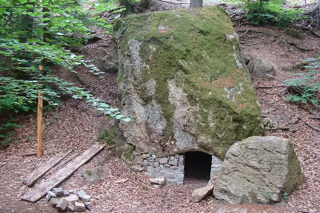 Klause – Höhle, bei Heidelberg