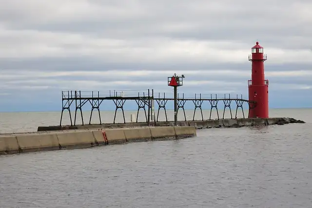 Algoma Lighthouse – Lighthouse