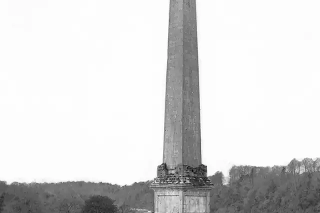 The Boyne Obelisk – Ruin, near Drogheda