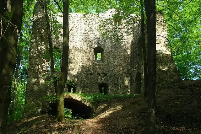 Ruine Roßstein – Ruine, 15 km von Amberg
