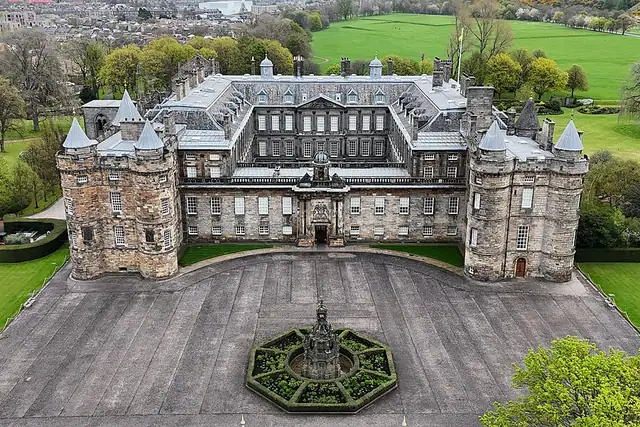Palace of Holyroodhouse – Castle, near Edinburgh
