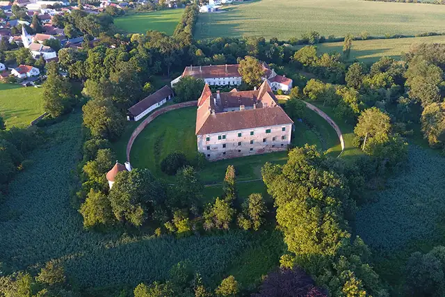 Schloss Eberau – Castle, 25 km from Eisenzicken