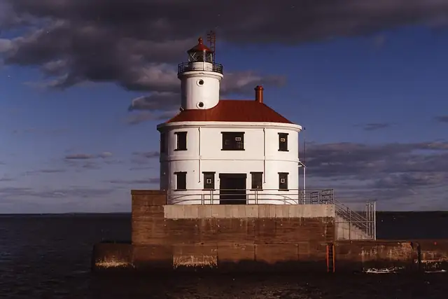 Wisconsin Point Lighthouse – Lighthouse, 8 km from Superior