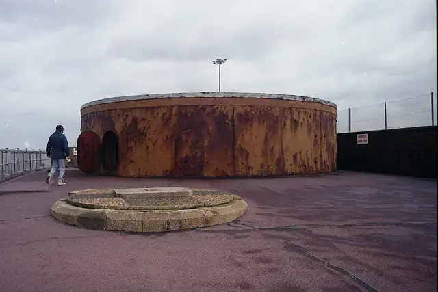 Admiralty Pier Turret – Fort, near Dover