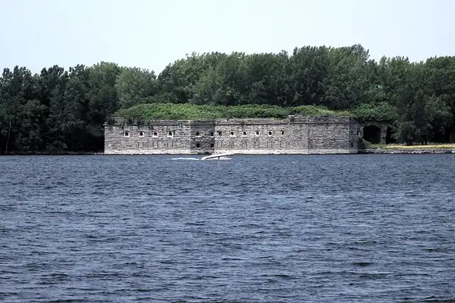 Fort Montgomery – Fort