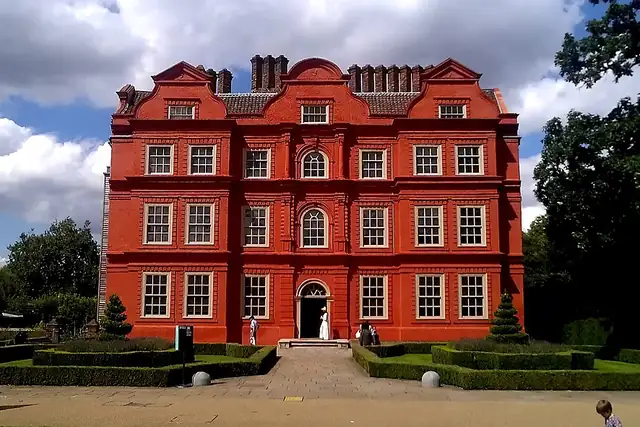 Kew Palace – Castle, 12 km from London