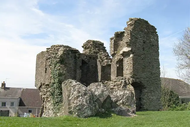 Loughor Castle – Burg oder Schloss, bei Gorseinon