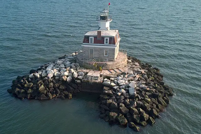 Penfield Reef Light – Lighthouse, near Fairfield