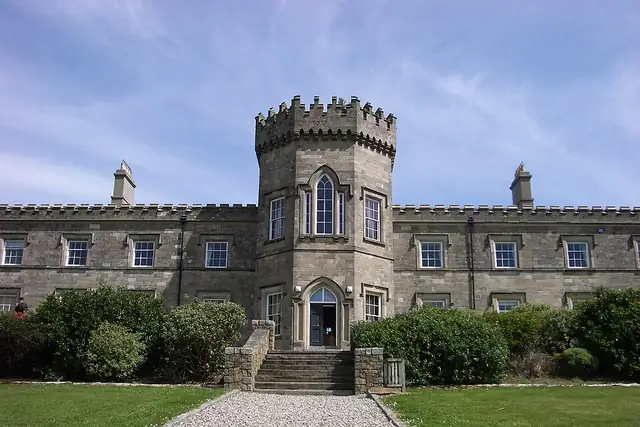 Dungiven Castle – Castle, 26 km from Derry