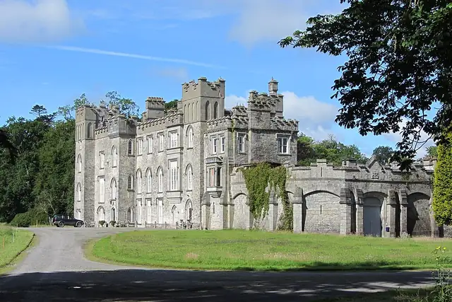 Dunsany Castle – Burg oder Schloss, 14 km von Navan