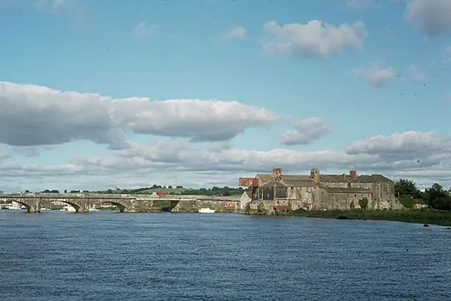 Fort Eliza – Ruin, 26 km from Athlone