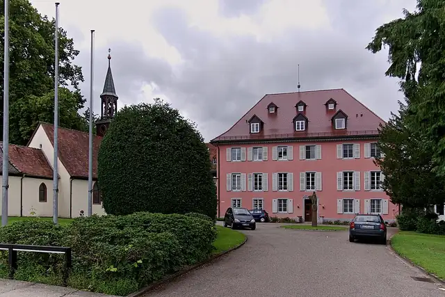 Schloss Stegen-Weiler – Burg oder Schloss, 8 km von Freiburg im Breisgau