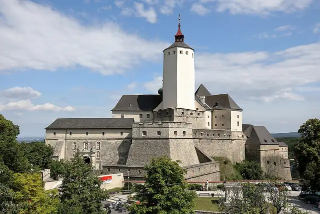Burg Forchtenstein – Castle, 13 km from Wiener Neustadt